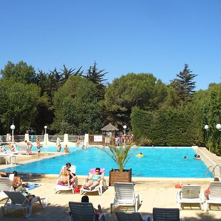 Camping Le Sainte Marie Esterno foto