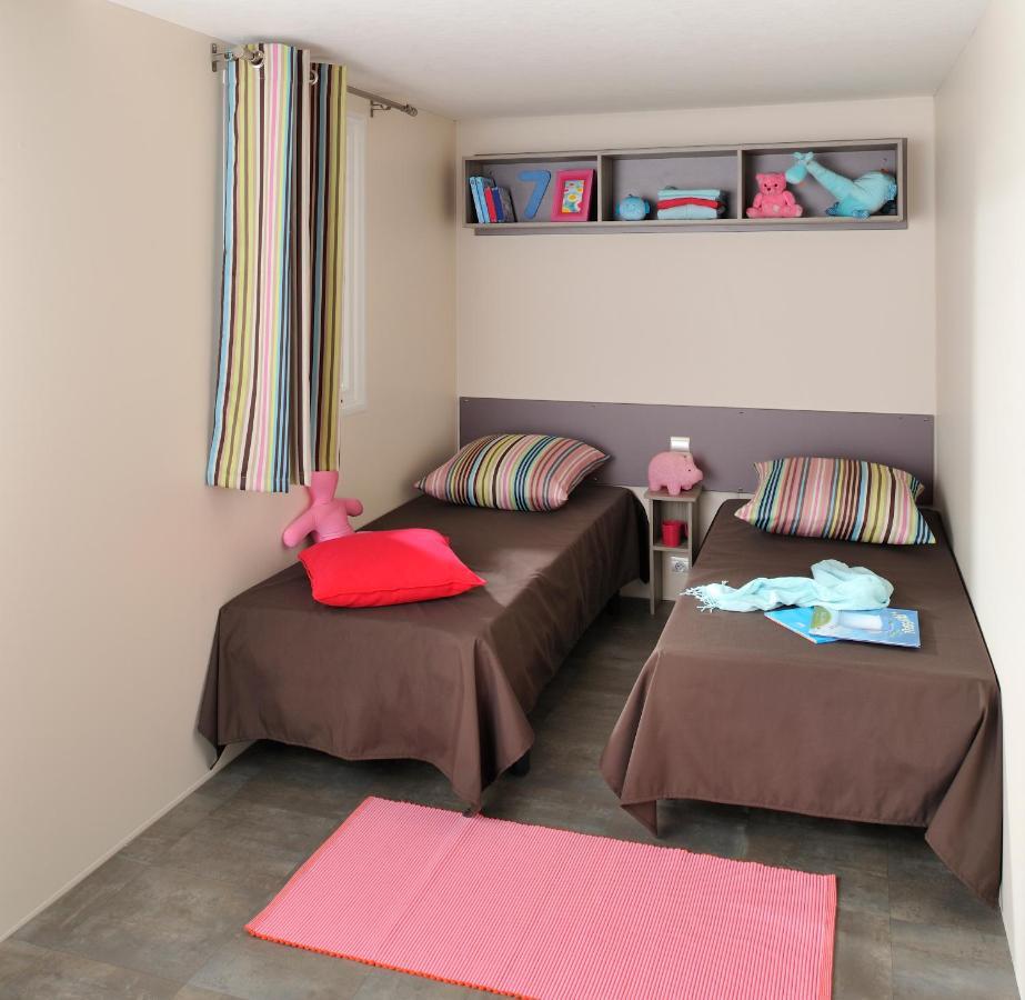 Camping Le Sainte Marie Esterno foto