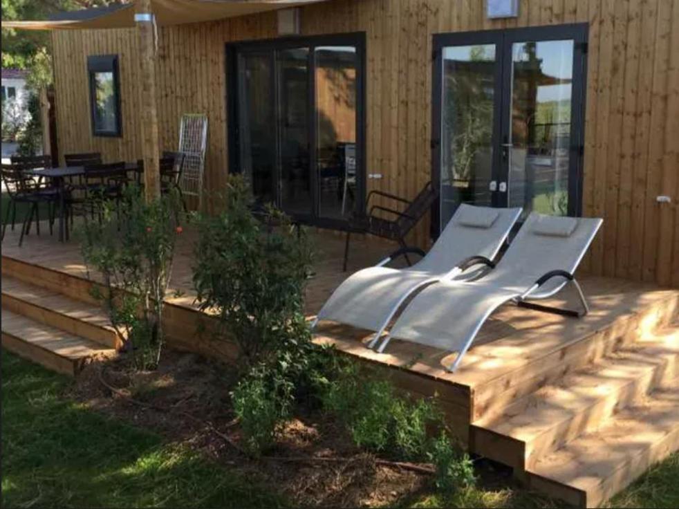 Camping Le Sainte Marie Esterno foto