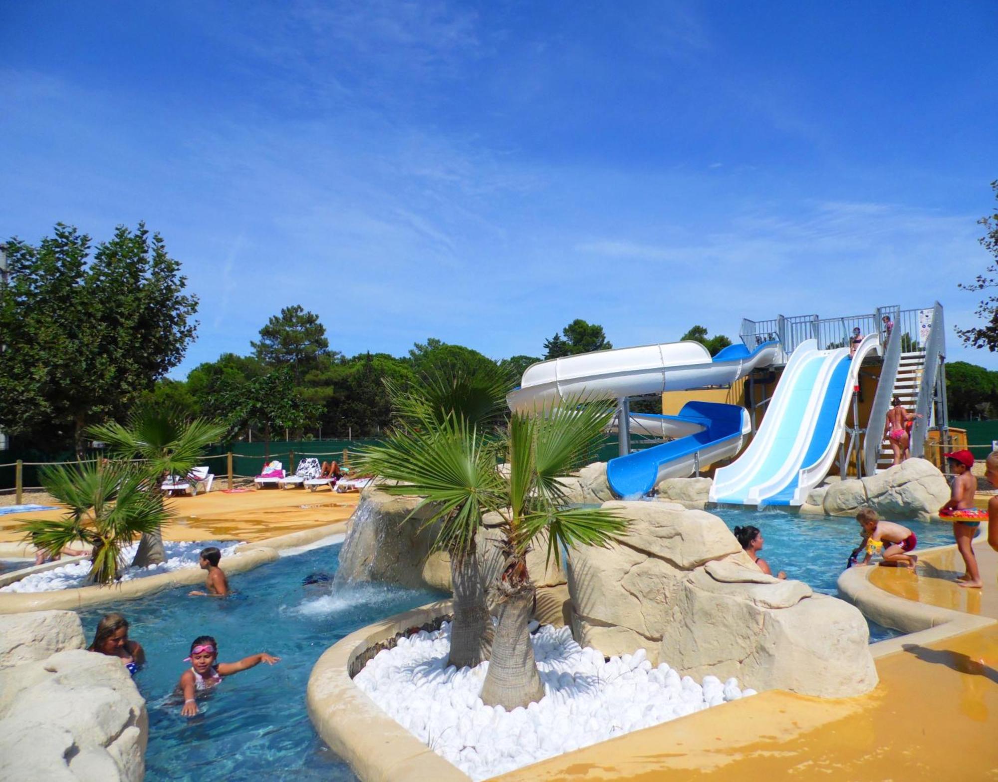 Camping Le Sainte Marie Esterno foto