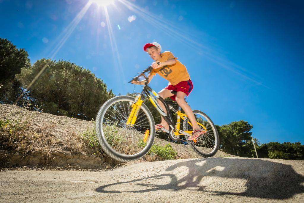Camping Le Sainte Marie Esterno foto